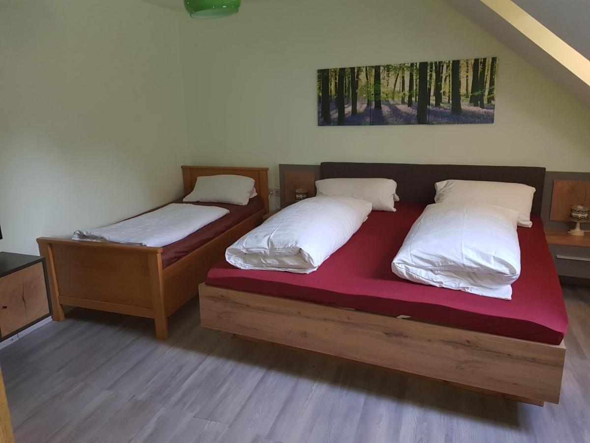 Pension-Puttlachtal Pottenstein Exteriör bild